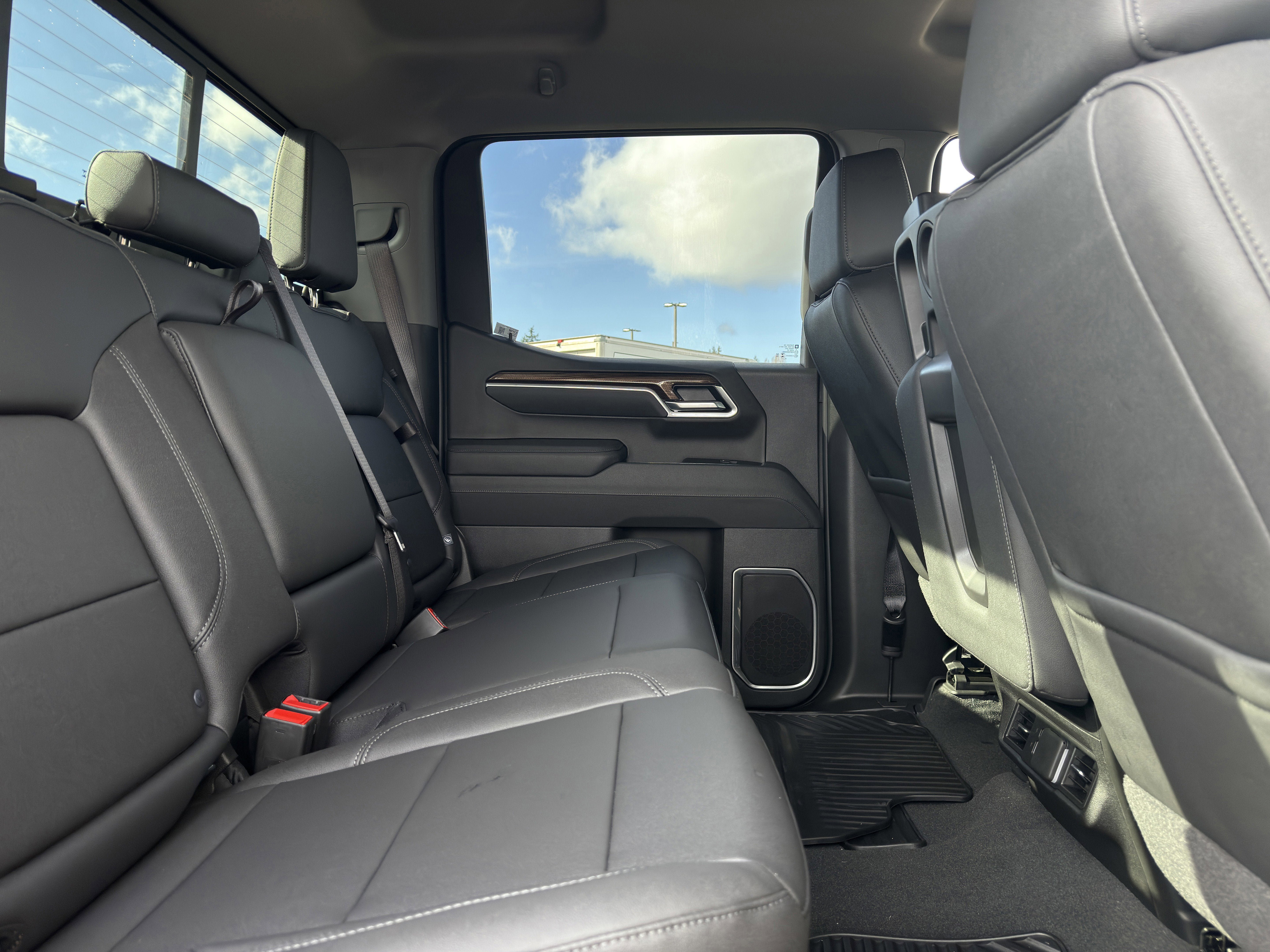 New 2026 Chevrolet Silverado 1500 LT w/ All Star Edition Plus AWD/4WD image 26