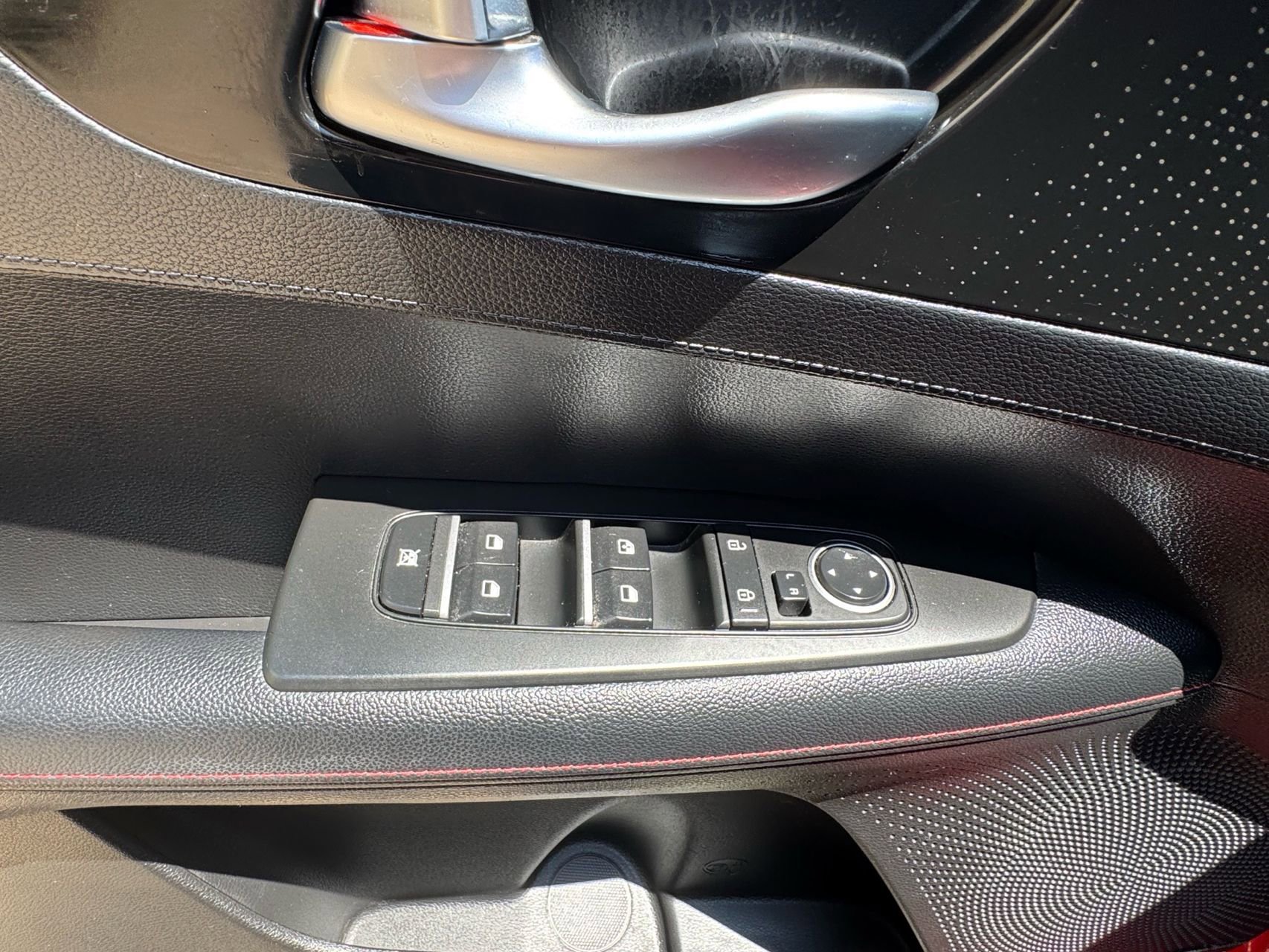 Used 2023 Kia Forte GT w/ GT2 Package FWD image 26