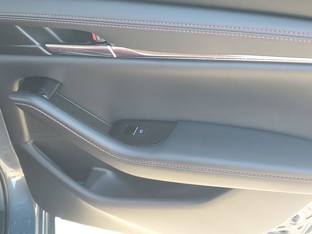 Used 2023 MAZDA MAZDA3 s image 45