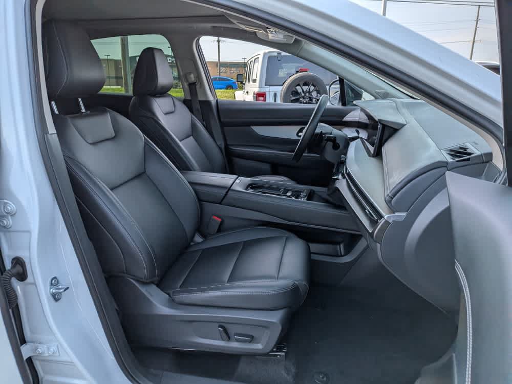 Used 2025 Nissan Murano SL w/ Cargo Package AWD/4WD image 23