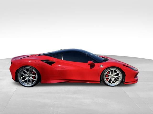 Used 2020 Ferrari F8 Tributo image 5