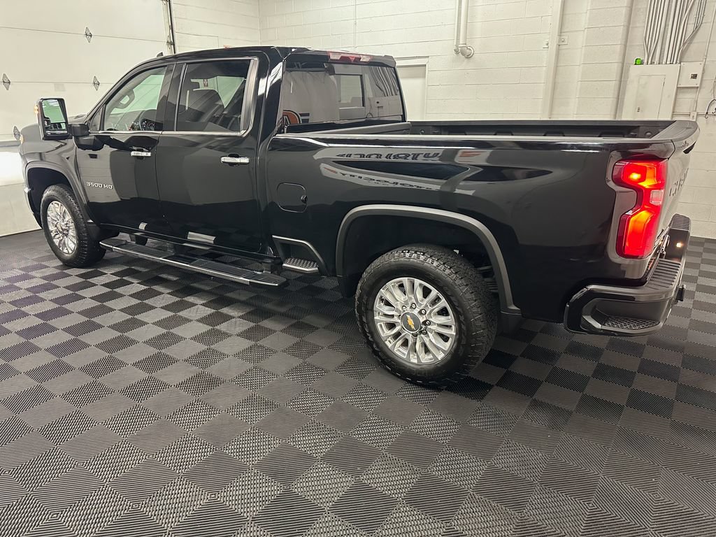 Used 2022 Chevrolet Silverado 3500 High Country AWD/4WD image 6