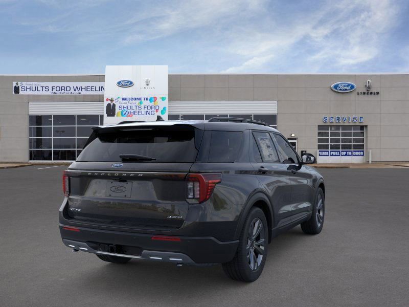 New 2026 Ford Explorer Active w/ Active Comfort Package image 8