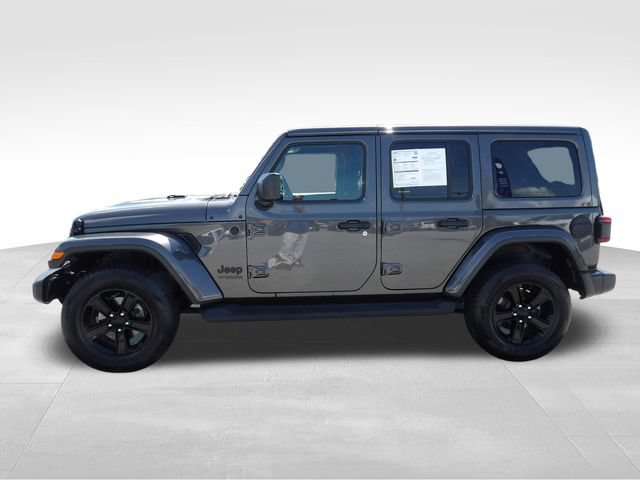 Used 2022 Jeep Wrangler Unlimited Sahara AWD/4WD image 5