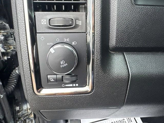 Used 2018 RAM 1500 Sport w/ Sport Premium Group AWD/4WD image 16