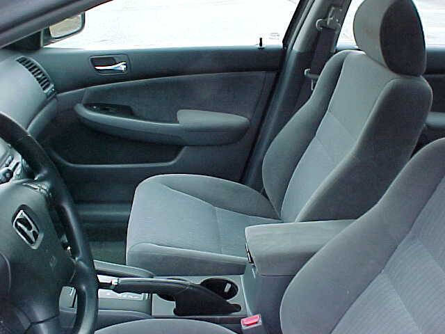 Used 2005 Honda Accord LX image 15