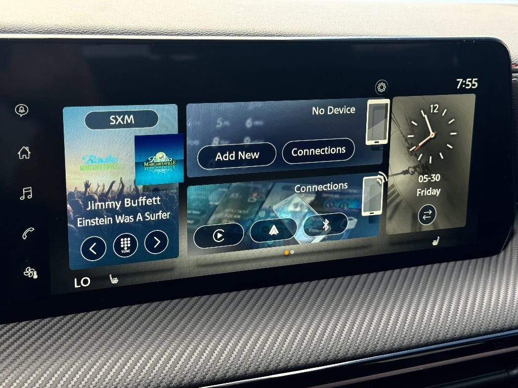 New 2025 Nissan Kicks SR w/ SR Premium Package image 16