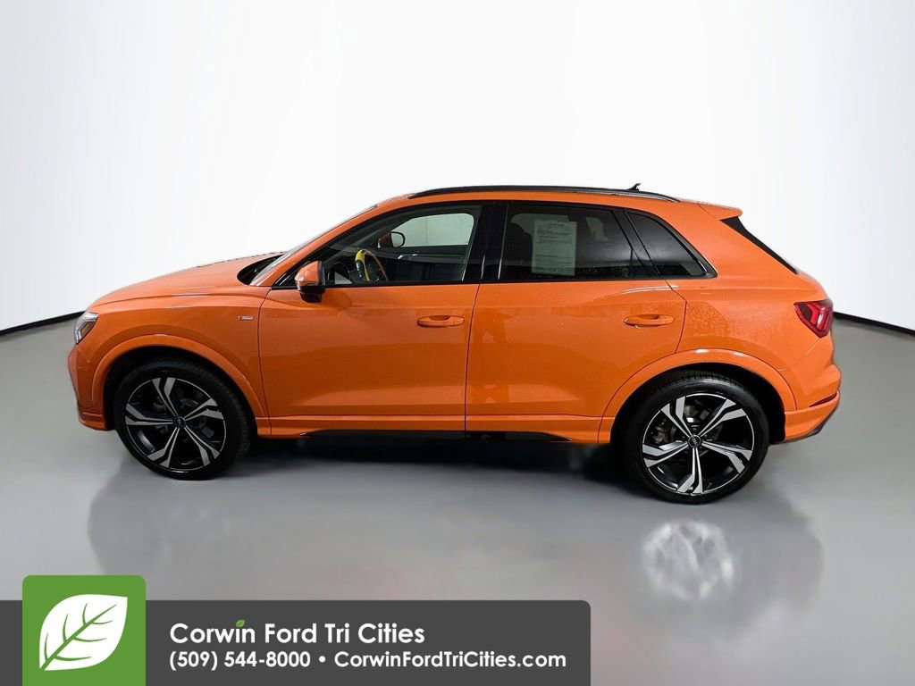 Used 2023 Audi Q3 2.0T Premium Plus w/ Premium Plus Package image 6