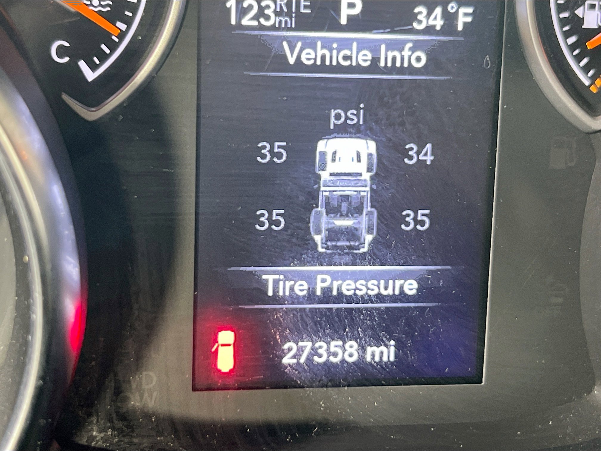 Used 2022 Jeep Wrangler Sport S image 12