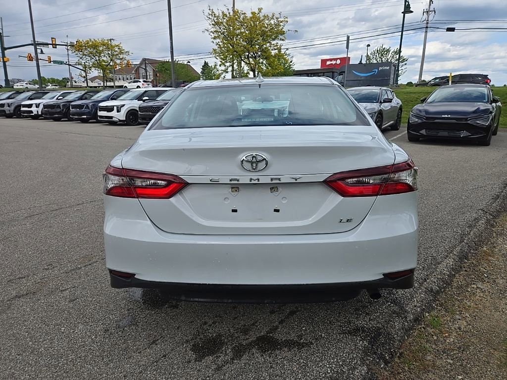 Used 2023 Toyota Camry LE FWD image 5