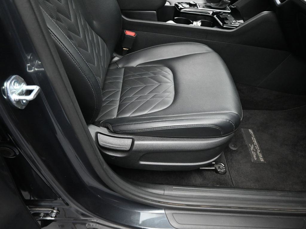 Used 2024 Kia Sportage X-Line w/ X-Line Premium Package image 37