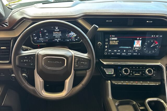 Used 2024 GMC Sierra 2500 Denali w/ Technology Package AWD/4WD image 14