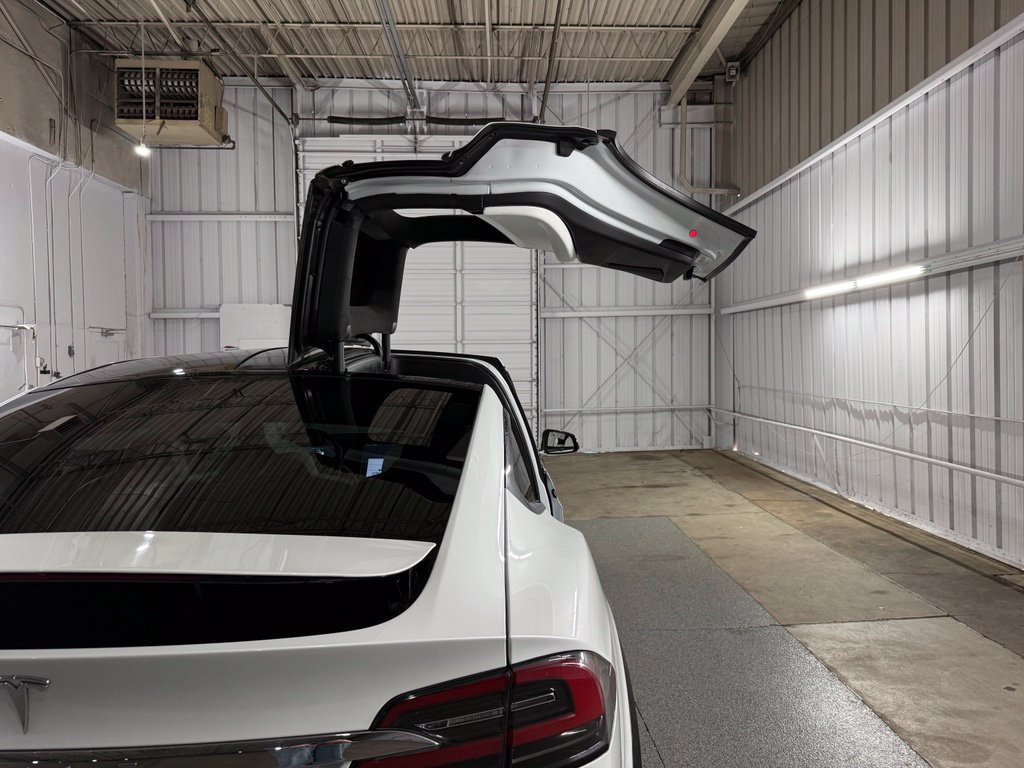 Used 2019 Tesla Model X Long Range AWD/4WD image 28