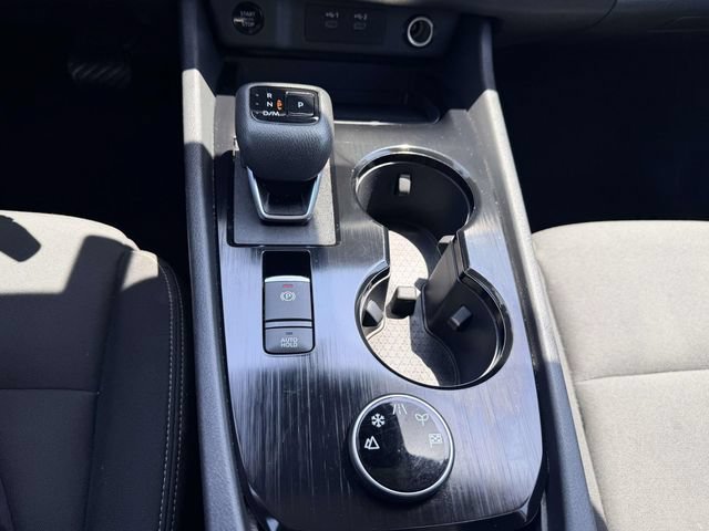 Used 2024 Nissan Rogue S AWD/4WD image 22