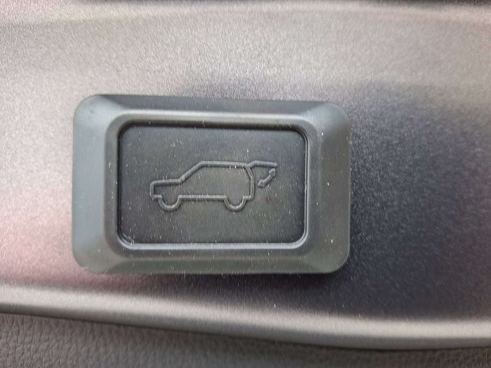 Used 2020 Toyota RAV4 Limited w/ Carpet Mat Package AWD/4WD image 29