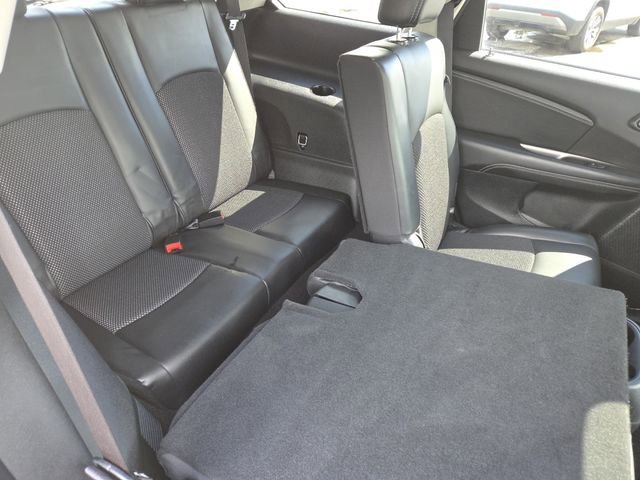Used 2020 Dodge Journey Crossroad w/ Popular Equipment Group image 27