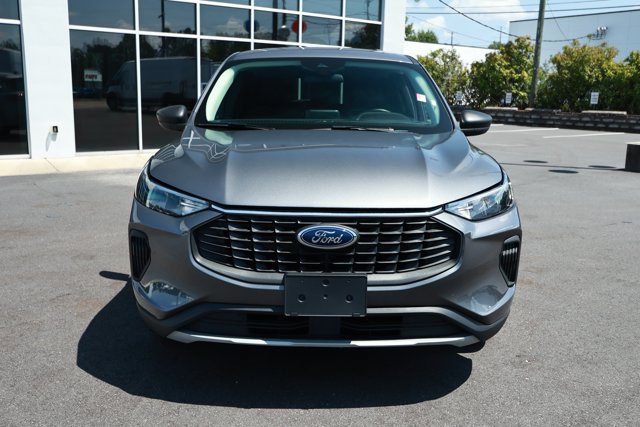 Used 2024 Ford Escape Active FWD image 2
