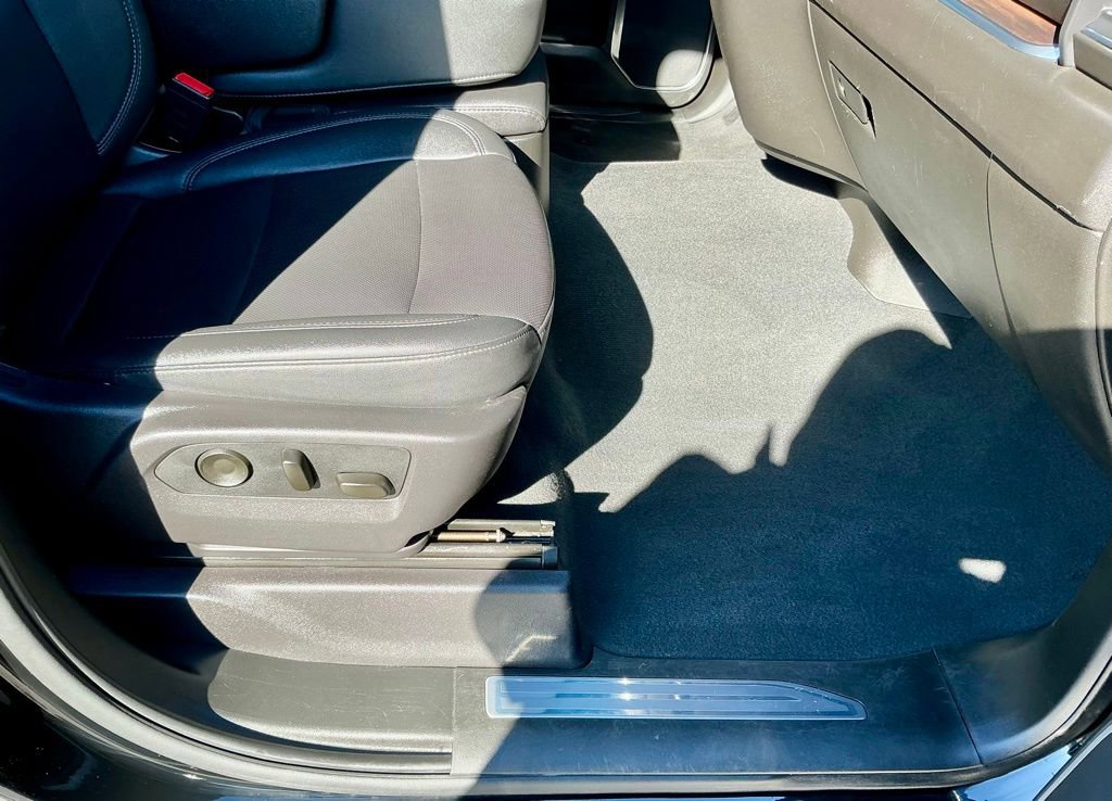 Used 2024 GMC Sierra 1500 SLT image 24