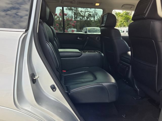 Used 2014 INFINITI QX80 2WD w/ Deluxe Touring Package image 17