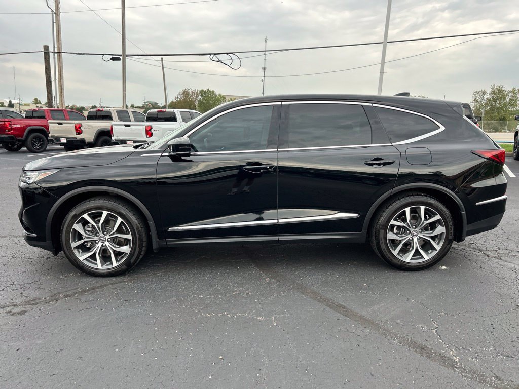 Used 2023 Acura MDX w/ Technology Package AWD/4WD image 8