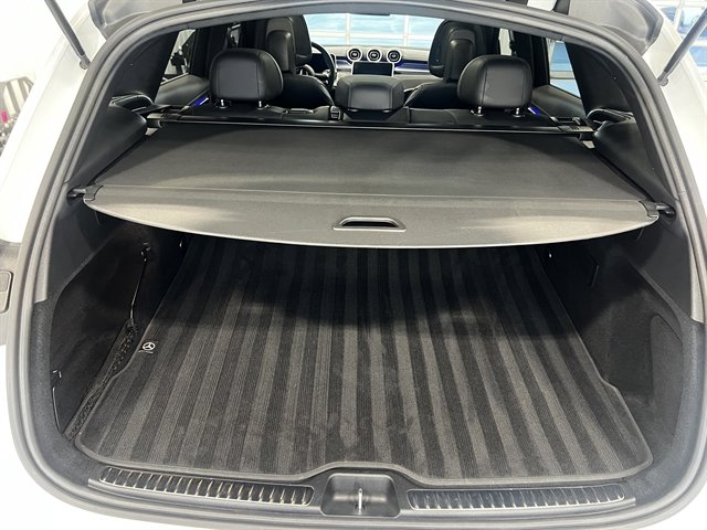 Used 2024 Mercedes-Benz GLC 43 AMG 4MATIC image 17
