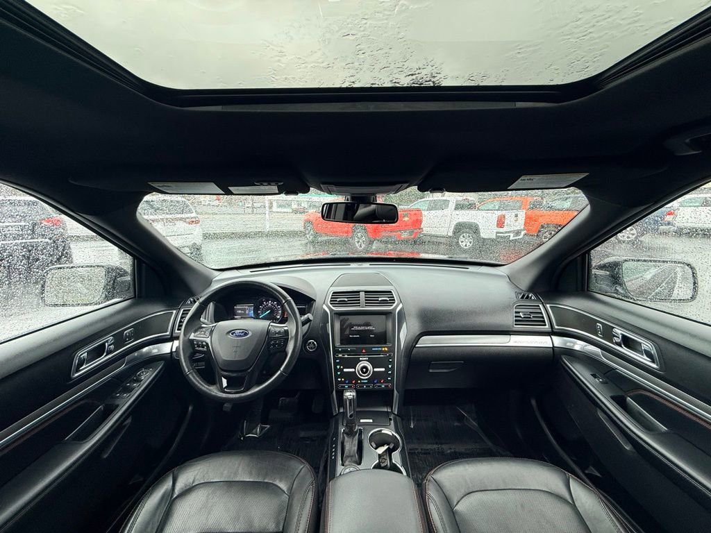 Used 2018 Ford Explorer Sport image 14