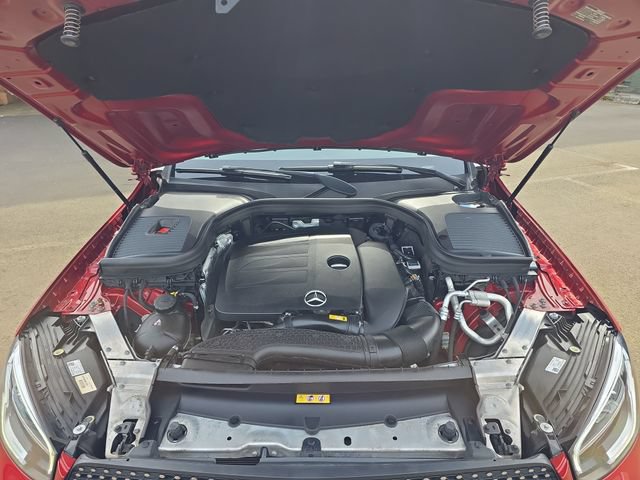 Used 2020 Mercedes-Benz GLC 300 4MATIC w/ AMG Line image 29