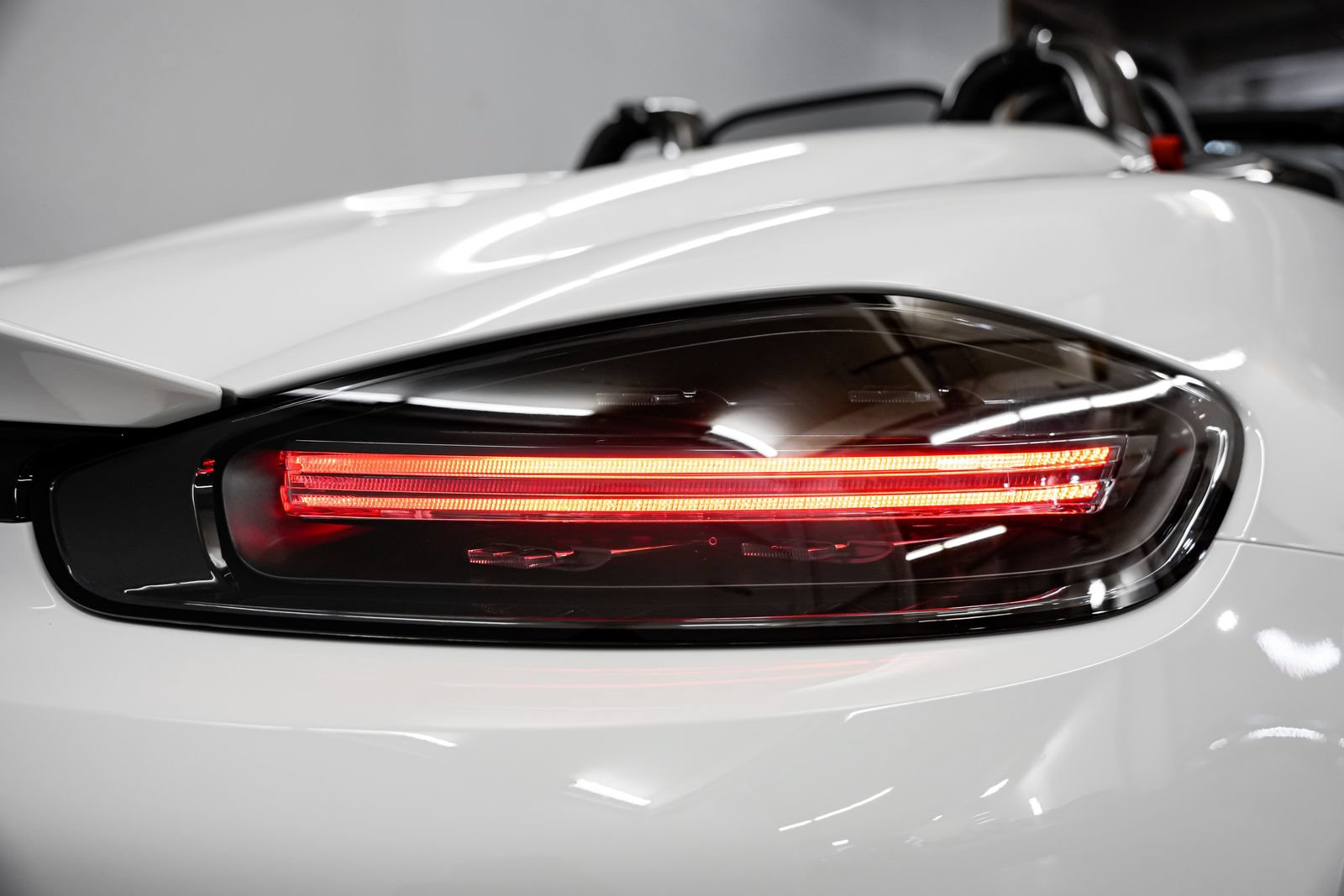 Used 2024 Porsche 718 Boxster Spyder RS RWD image 36