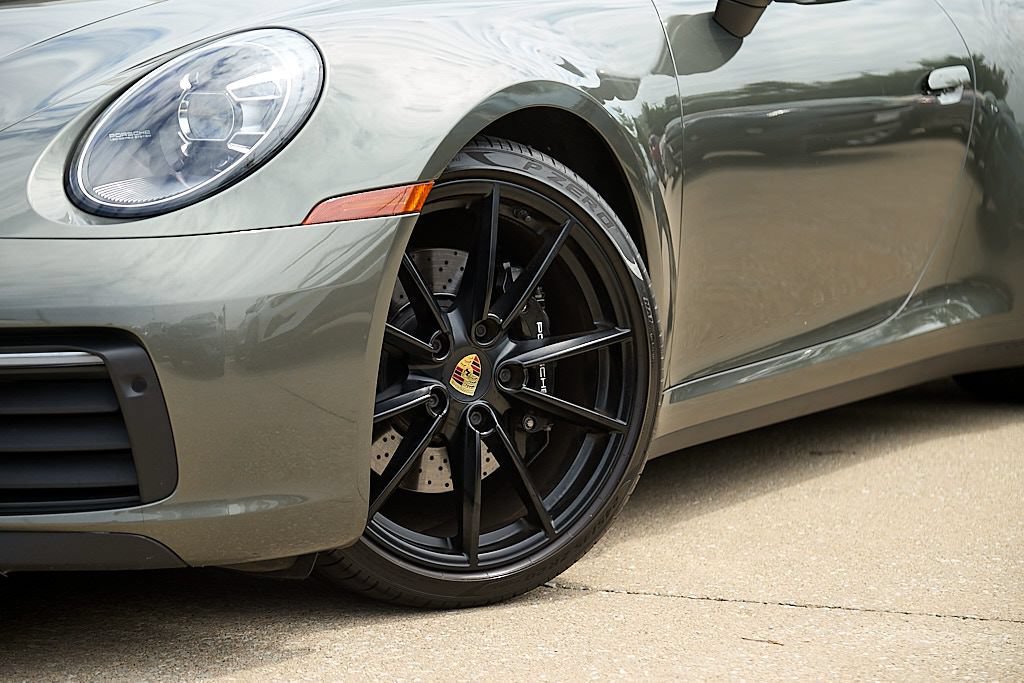 Used 2022 Porsche 911 Carrera 4S AWD/4WD image 4
