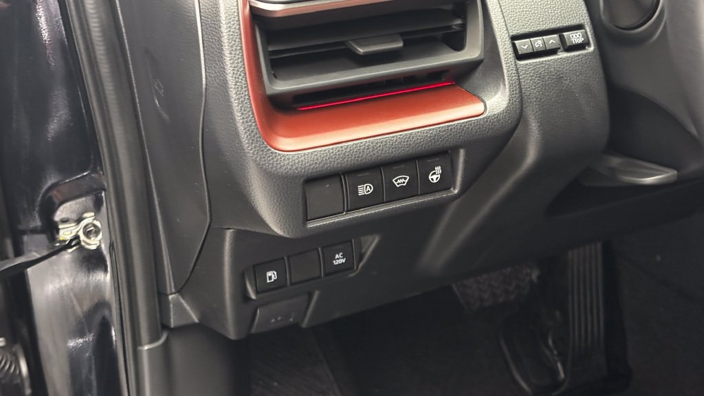 Certified 2023 Toyota Prius Prime FWD image 16