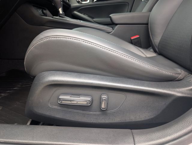 Used 2023 Honda Civic Touring image 21