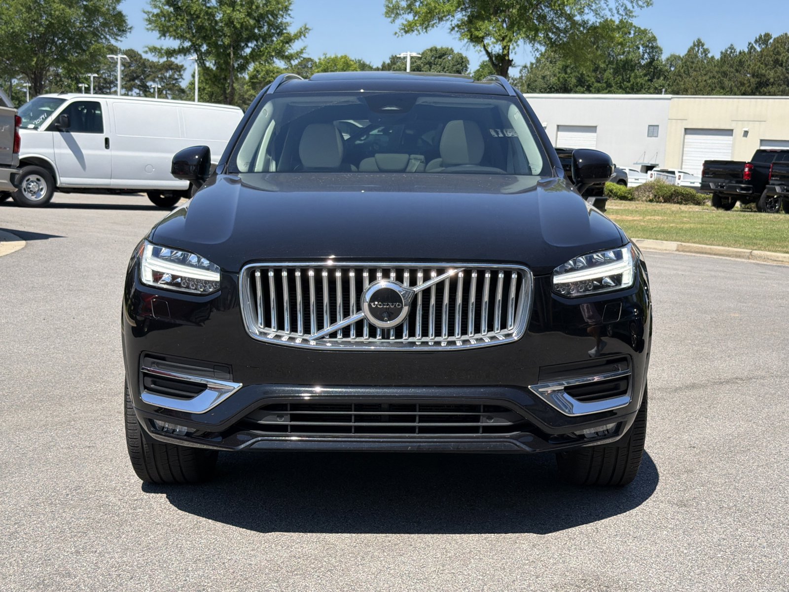 Used 2024 Volvo XC90 B6 Plus AWD/4WD image 7