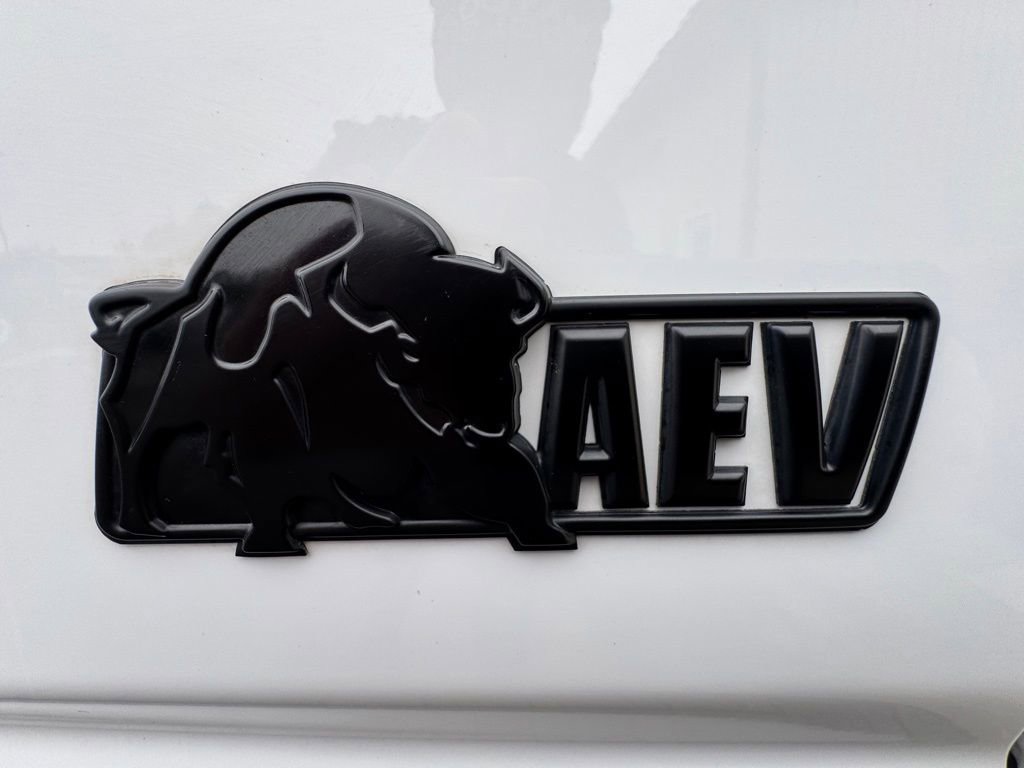 Used 2024 Chevrolet Silverado 2500 ZR2 w/ ZR2 Bison Edition image 95