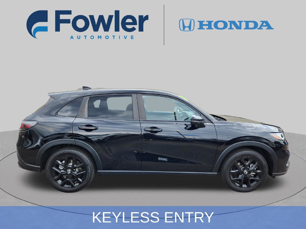 Used 2024 Honda HR-V Sport image 5