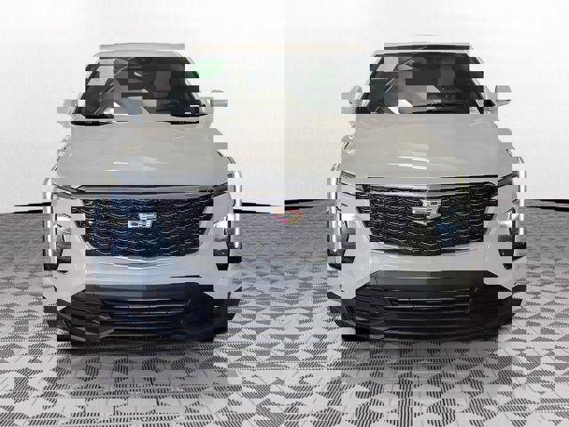 Certified 2024 Cadillac XT4 Luxury FWD image 2