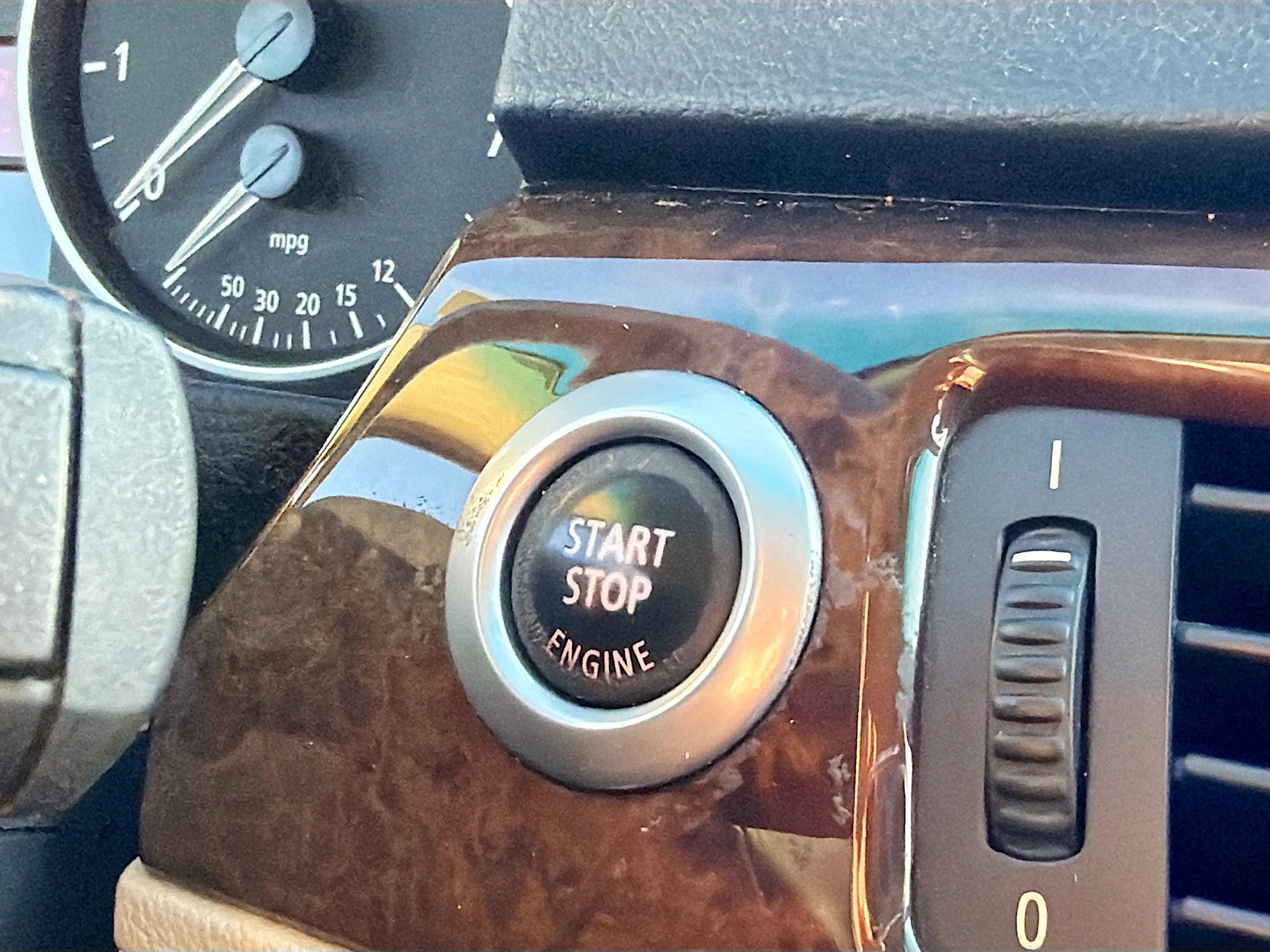 Used 2006 BMW 325xi Wagon image 8