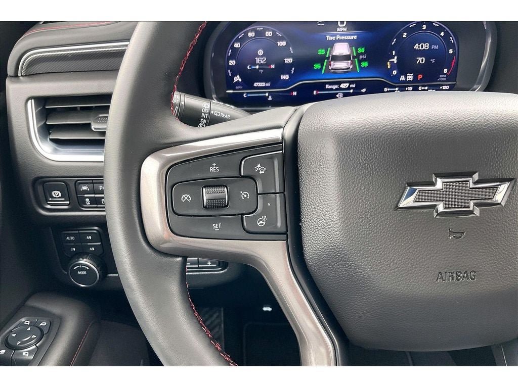 Used 2024 Chevrolet Suburban RST w/ Luxury Package AWD/4WD image 20