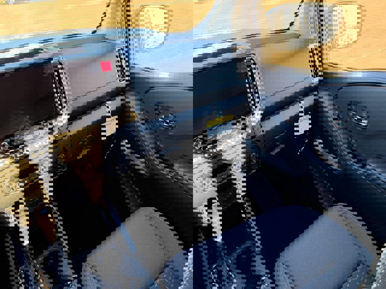 New 2026 Nissan Frontier SV image 9