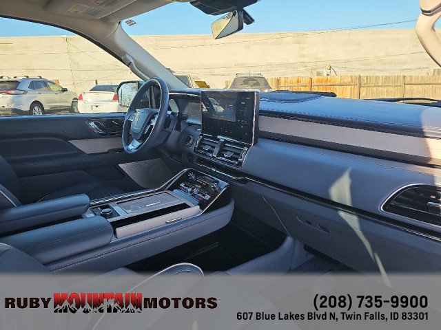 Used 2022 Lincoln Navigator L Black Label image 42