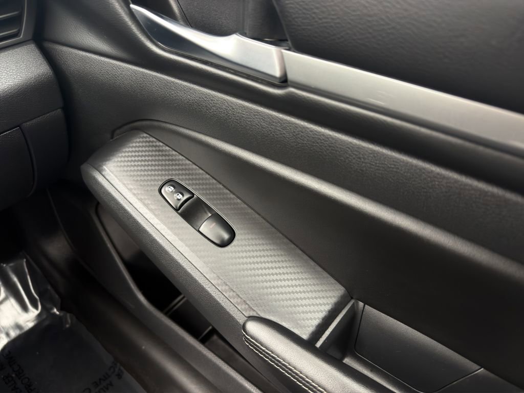 Used 2022 Nissan Altima 2.5 SV image 15