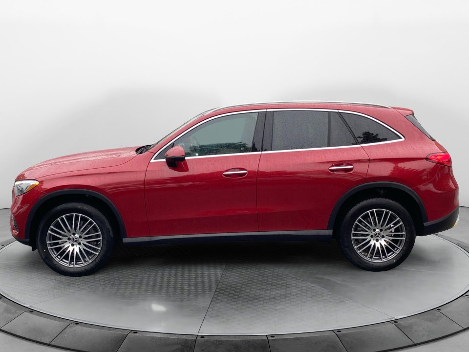 New 2026 Mercedes-Benz GLC 300 4MATIC image 4