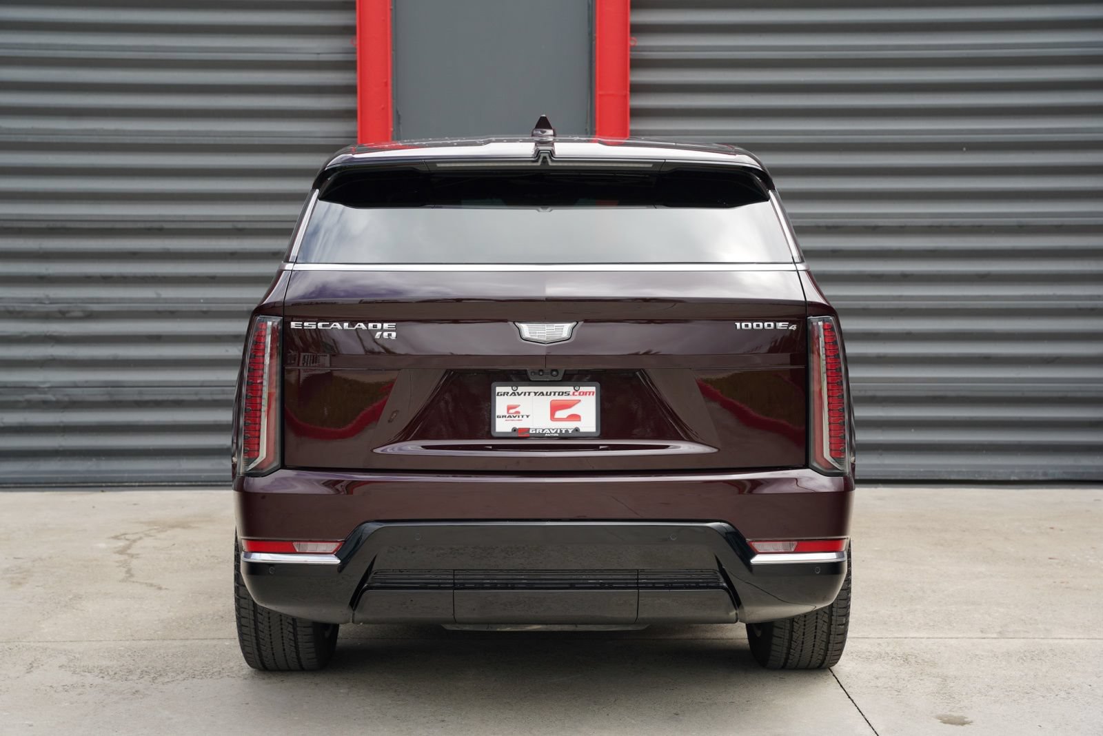 Used 2025 Cadillac Escalade IQ Luxury 2 w/ LPO, Premium Carpet Package AWD/4WD image 11