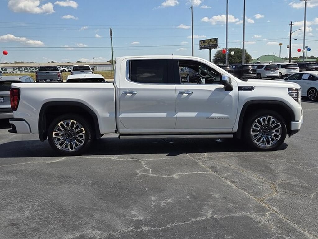 Used 2024 GMC Sierra 1500 Denali Ultimate AWD/4WD image 7