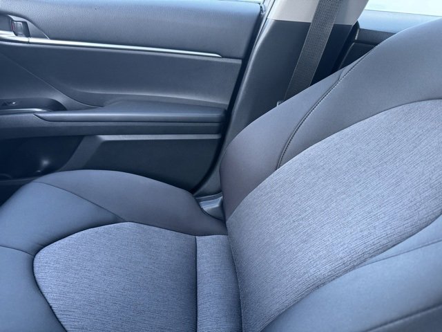 Certified 2018 Toyota Camry LE image 24