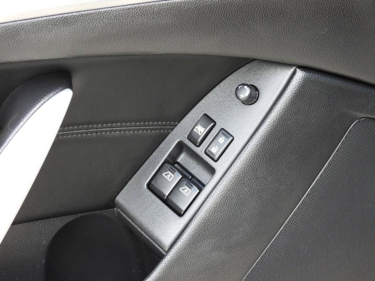 Used 2014 INFINITI Q60 AWD Coupe w/ Premium Package image 55