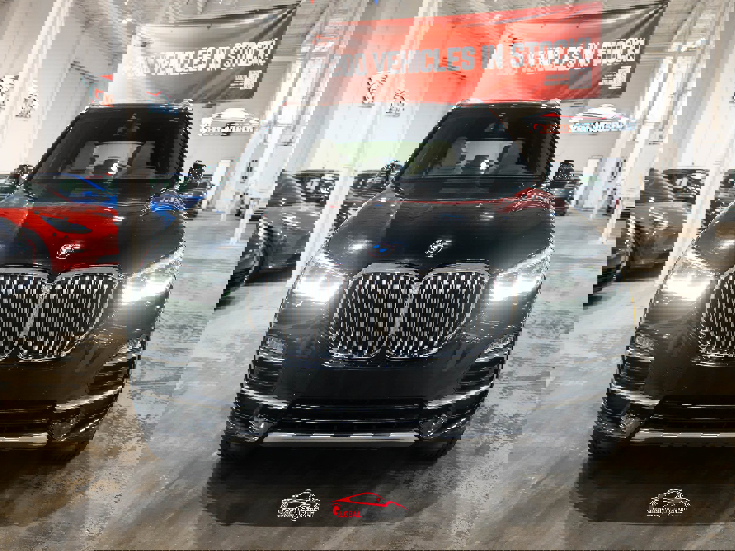 Used 2019 BMW X5 xDrive40i w/ Premium Package 2 image 2