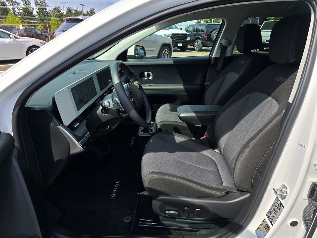 Used 2024 Hyundai Ioniq 5 SEL RWD image 18