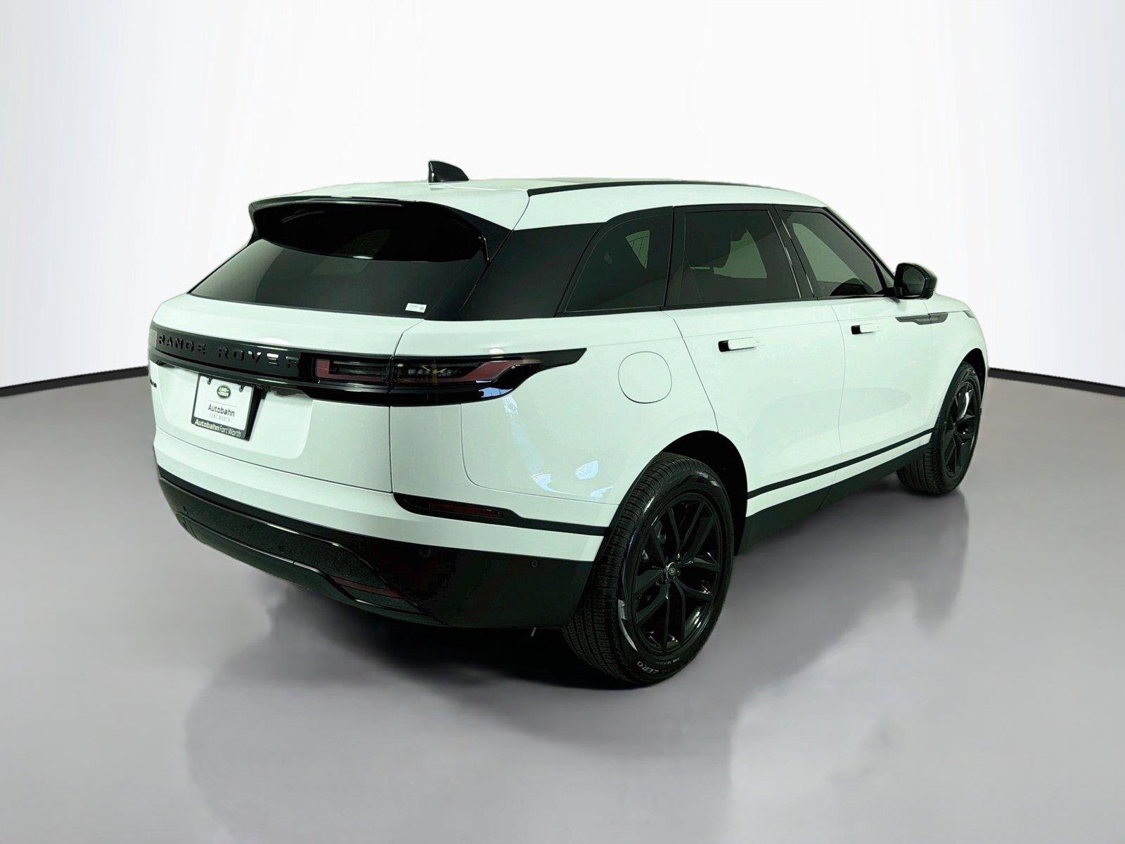 New 2026 Land Rover Range Rover Velar S AWD/4WD image 5
