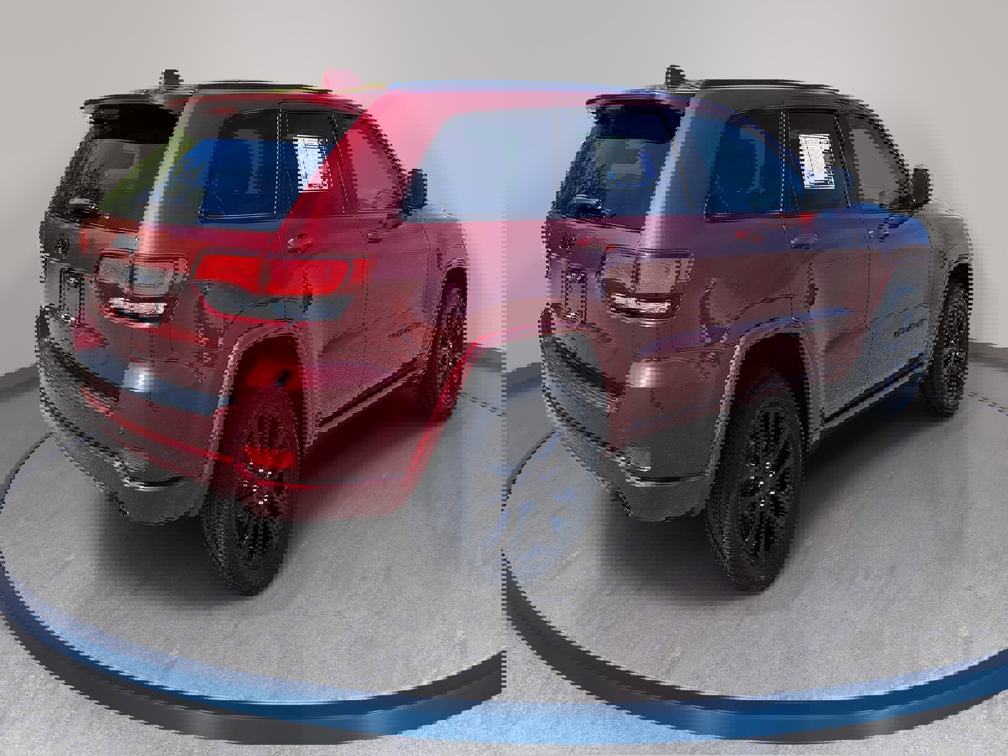 Used 2021 Jeep Grand Cherokee Laredo X AWD/4WD image 5