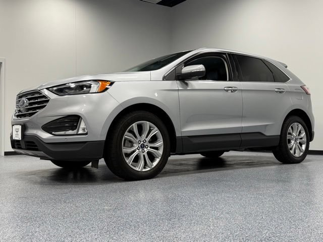 Used 2022 Ford Edge Titanium w/ Equipment Group 301A AWD/4WD image 5